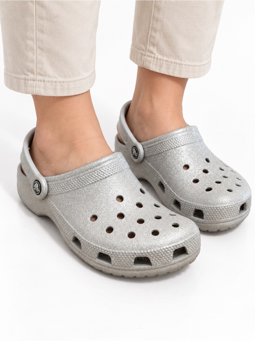 Crocs Silver Glitter Clogs Women’s Size 6 / Men’s Size 4